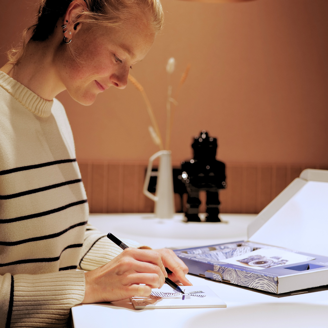 Zelf een delfts blauw tegeltje maken - DIY Pakket